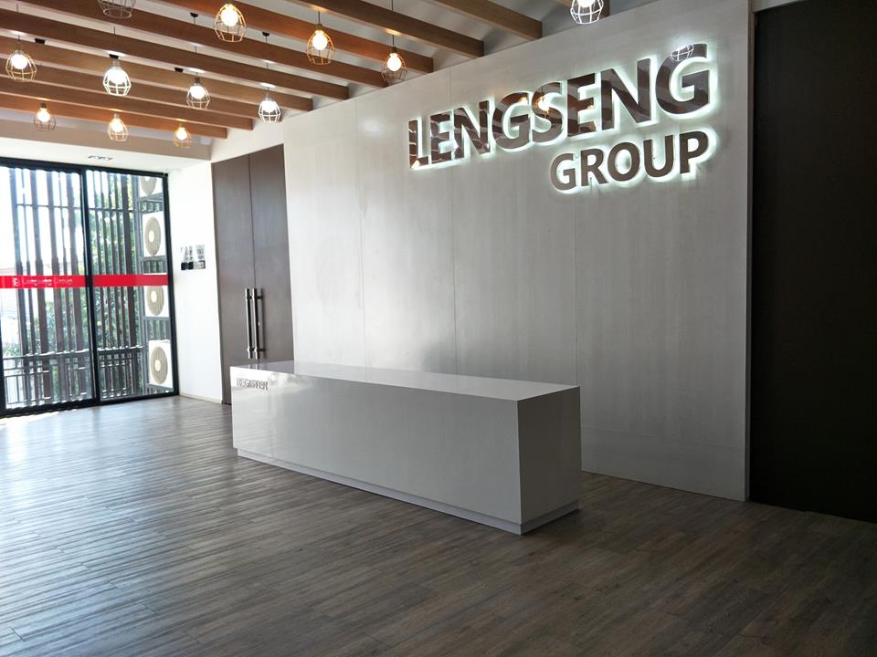 Lengseng Office Interior